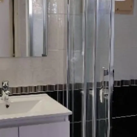 Apartment T2 Mezzanine, 4 Couchages, Clim, Terrasse, Piscine, Parking Privé - - Fr-1-326-387