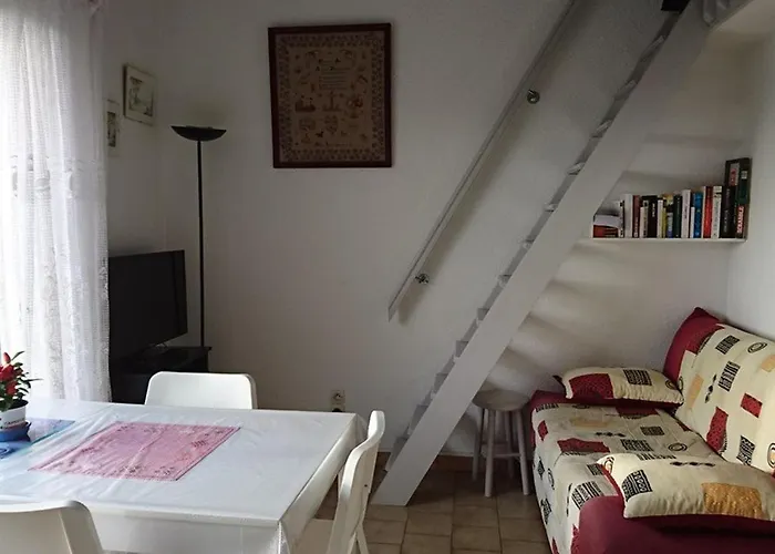 Apartamento T2 Mezzanine, 4 Couchages, Clim, Terrasse, Piscine, Parking Prive - - Fr-1-326-387 *